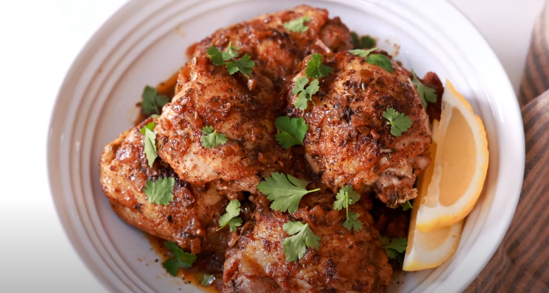 Instant Pot Lemon Garlic Chicken Thighs: A Quick and Delicious Weeknight Dinner